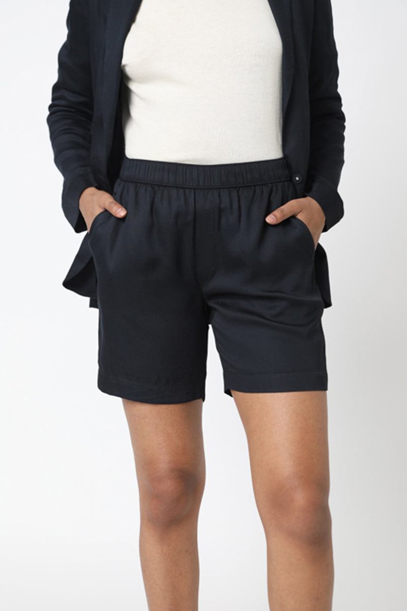 Riga Shorts